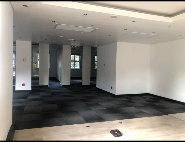 339M² OFFICE TO LET IN SANDTON CENTRAL